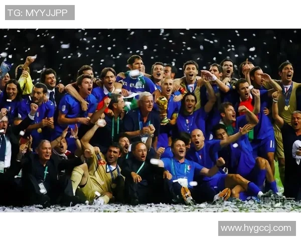 意大利女队与俄罗斯女队的精彩对决展现足球魅力与团队精神