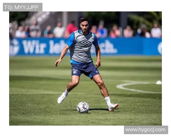 格雷茨卡的崛起与未来展望：从天才少年到足球巨星的成长之路