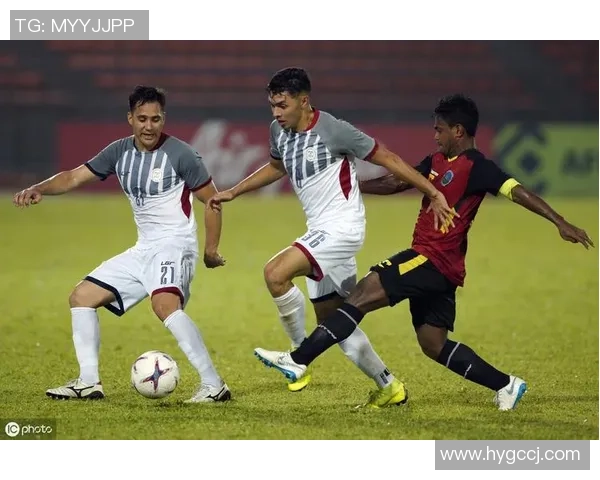 越南亚对阵阿联酋亚的精彩比分分析与赛后点评